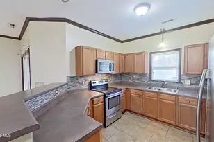 312 Cedar Island Trail, Holly Ridge, NC 28445 - Photo 6