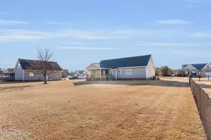 1329 Whitten Ct, Greenville, NC 27858 - Photo 40