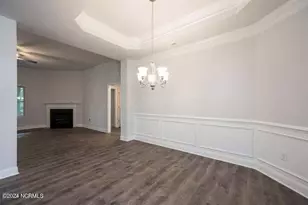 404 Sandcastle St, Grimesland, NC 27837 - Photo 8