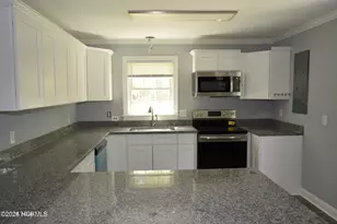 1660 W Pennsylvania Ave Extension W, Southern Pines, NC 28387 - Photo 2