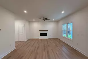 716 Teal Dr, Vass, NC 28394 - Photo 6