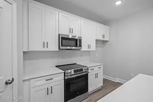 7016 Bayberry Pk Dr, New Bern, NC 28562 - Photo 10