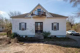 206 Pine Crest Dr, Warsaw, NC 28398 - Photo 2
