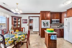 567 Old Neck Rd, Hertford, NC 27944 - Photo 18