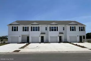 4343 Majesty Dr, Castle Hayne, NC 28429 - Photo 2