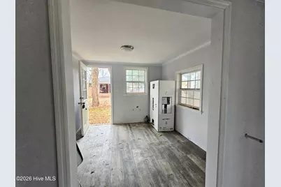 410 Devane Street, Wallace, NC 28466 - Photo 2