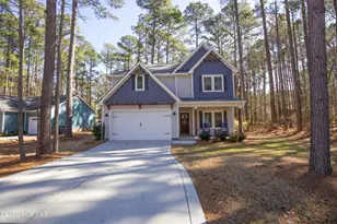 643 Lilac Ln, Vass, NC 28394 - Photo 2