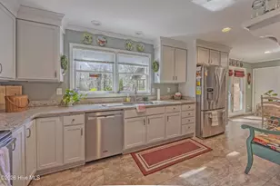 163 Washington Cir, Wallace, NC 28466 - Photo 2