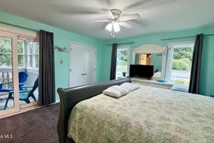 9201 Coast Guard Rd, Emerald Isle, NC 28594 - Photo 30