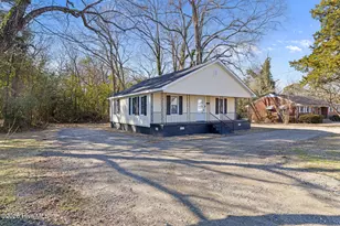 804 E Pine St, Goldsboro, NC 27530 - Photo 2