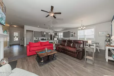 209 Edgewater Way, Surf City, NC 28445 - Photo 12