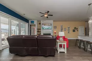 209 Edgewater Wy, Surf City, NC 28445 - Photo 14