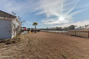 209 Edgewater Wy, Surf City, NC 28445 - Photo 38