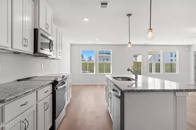 763 Pelican Cove Way SE #214, Southport, NC 28461 - Photo 4