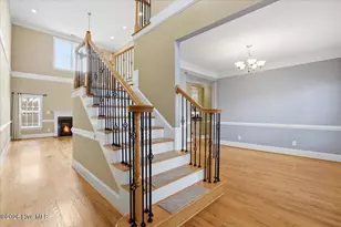 106 Glasgow Ln, La Grange, NC 28551 - Photo 6