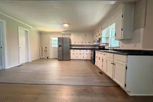12181 Oak Ave, Bailey, NC 27807 - Photo 8