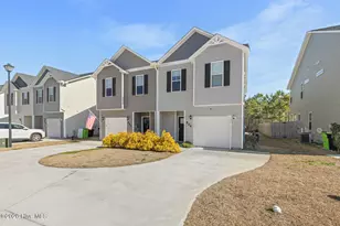 504 Shallotte Ln, Holly Ridge, NC 28445 - Photo 2