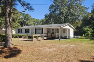 770 Simmons Rd, Clinton, NC 28328 - Photo 2
