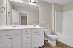 908 Montague Ct, Jacksonville, NC 28546 - Photo 18