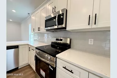 555 Timbercrest Circle SE, Bolivia, NC 28422 - Photo 8