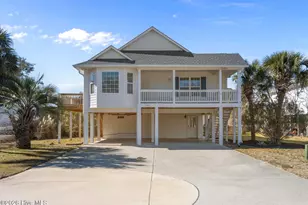 1601 Bertram Dr, Carolina Beach, NC 28428 - Photo 2