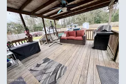 905 E Wilmington Street, Burgaw, NC 28425 - Photo 32