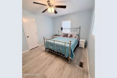 905 E Wilmington Street, Burgaw, NC 28425 - Photo 24