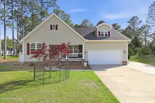 6110 Albatross Dr, New Bern, NC 28560 - Photo 1
