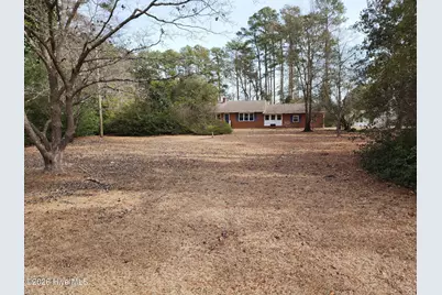 2001 Watson Avenue, Newport, NC 28570 - Photo 2