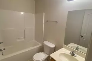 500 Springwood Dr, Jacksonville, NC 28546 - Photo 14