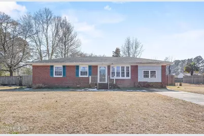 118 Princeton Drive, Jacksonville, NC 28546 - Photo 4