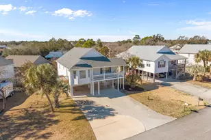 1601 Bertram Dr, Carolina Beach, NC 28428 - Photo 4