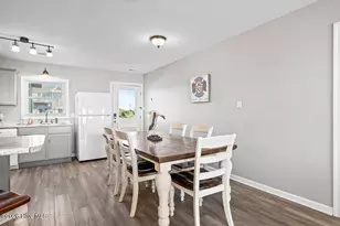 2005 Ocean Dr, Emerald Isle, NC 28594 - Photo 22