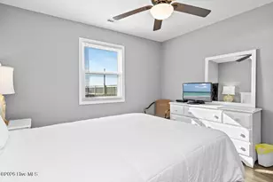 2005 Ocean Dr, Emerald Isle, NC 28594 - Photo 10