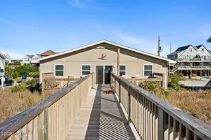 2005 Ocean Dr, Emerald Isle, NC 28594 - Photo 2