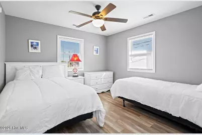 2005 Ocean Drive, Emerald Isle, NC 28594 - Photo 14