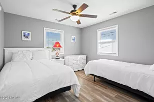 2005 Ocean Dr, Emerald Isle, NC 28594 - Photo 14