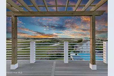 825 S Topsail Drive, Surf City, NC 28445 - Photo 4