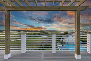 825 S Topsail Dr, Surf City, NC 28445 - Photo 4