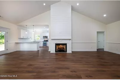 303 Ramonas Lake Court, New Bern, NC 28560 - Photo 2