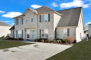 3921 Granada Dr, Winterville, NC 28590 - Photo 2