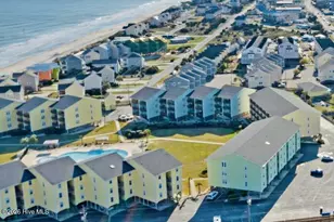 918 N New River Dr, Surf City, NC 28445 - Photo 2