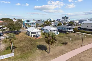 305 Atlanta Ave, Carolina Beach, NC 28428 - Photo 68
