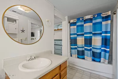 305 Atlanta Avenue, Carolina Beach, NC 28428 - Photo 26