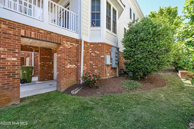 207 S Academy Street, Washington, NC 27889 - Photo 34