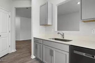 428 Ember St, Sanford, NC 27330 - Photo 10