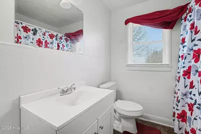 170 Flowers Road, Mount Olive, NC 28365 - Photo 10
