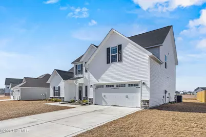 646 Indigo Johnston Drive, Jacksonville, NC 28546 - Photo 2