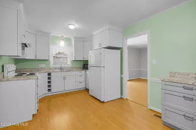609 Edgehill Road, Trent Woods, NC 28562 - Photo 14