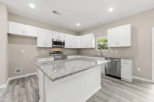 2624 Fountaintown Rd, Chinquapin, NC 28521 - Photo 6